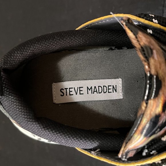 Steve Madden | Leopard Print Sneakers | Size 8 - Picture 3 of 3